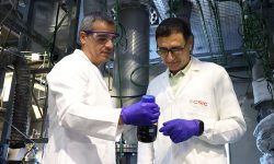 Utilizan energía solar para producir fertilizantes sostenibles y biocombustibles