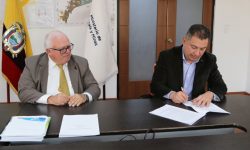 Gobierno de Daniel Noboa firma acuerdo con empresa privada para la construcción de refinería en Santa Elena
