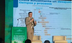 Ecuador analizó retos y oportunidades para su transición energética en Power & Renewable Energies 2025